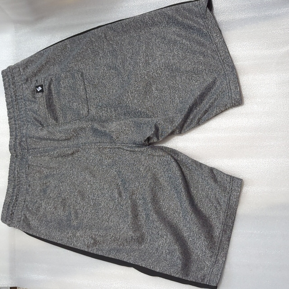 Men's South Pole Authentic Collection Gray with Black Stripe Shorts Size Large - Picture 2 of 8